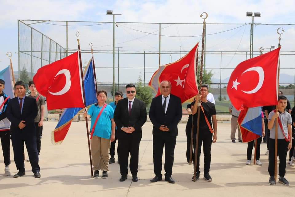 KAYMAKAMIMIZ SAYIN OSMAN ACAR; 19 MAYIS ATATÜRK'Ü ANMA, GENÇLİK VE SPOR BAYRAMI PROGRAMINA KATILDI.